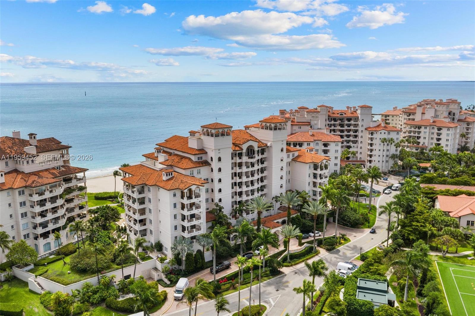 7600 OCEANSIDE AT FISHER - Residential