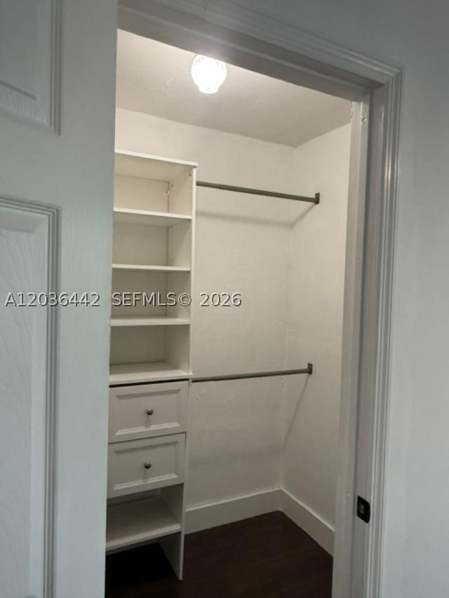 ROLLING GREEN CONDO H - Residential