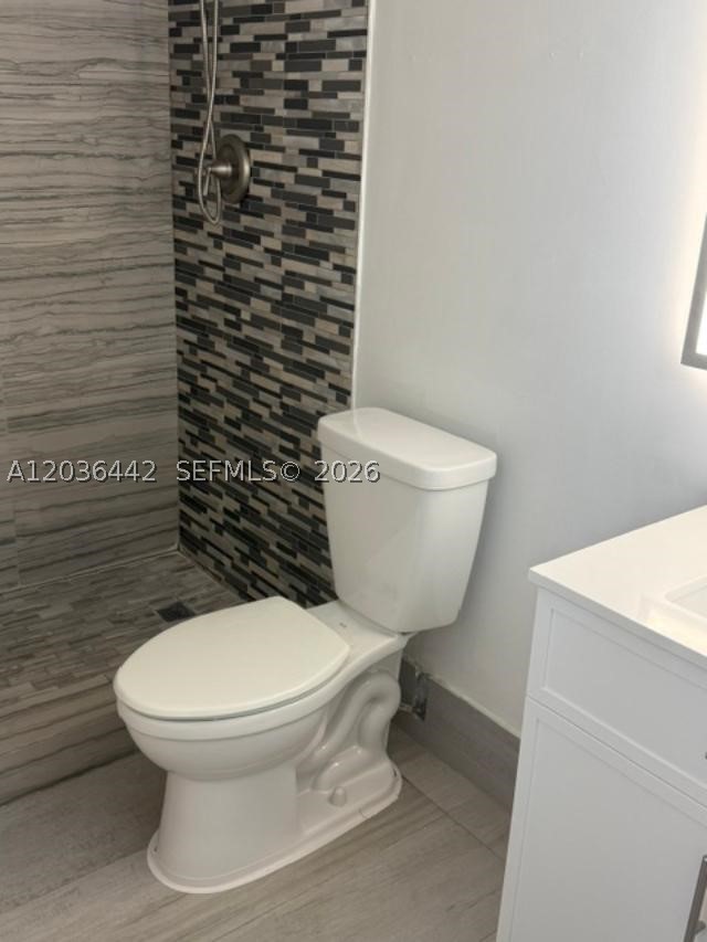 ROLLING GREEN CONDO H - Residential