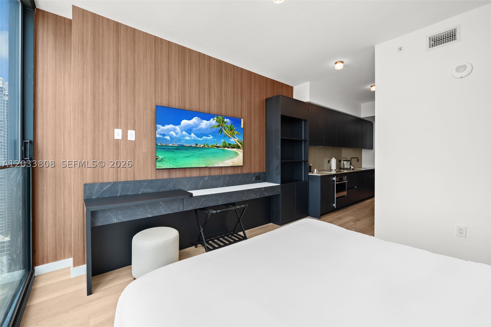 E11EVEN RESIDENCES CONDO - Residential Lease
