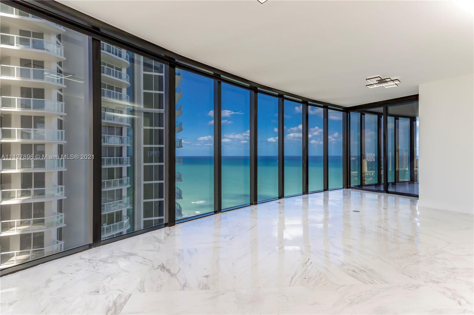 18555 COLLINS AVENUE COND - Residential