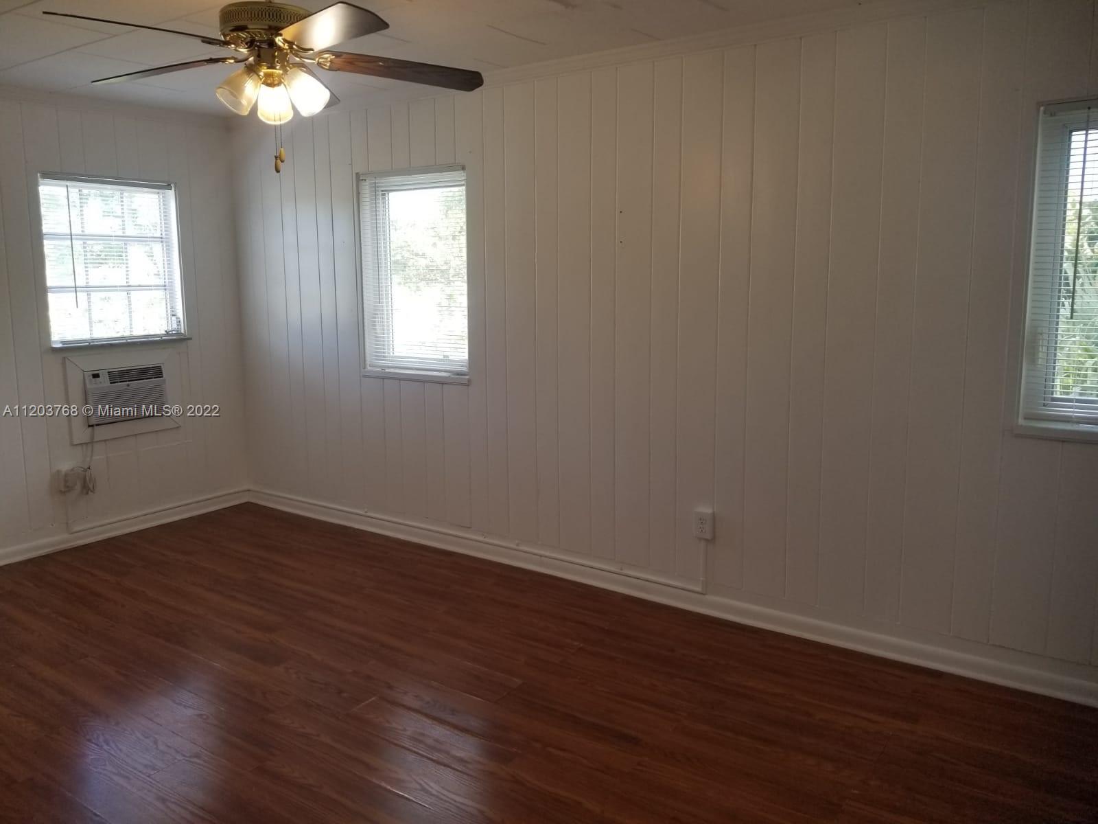PASADENA PARK SUB - Residential Lease
