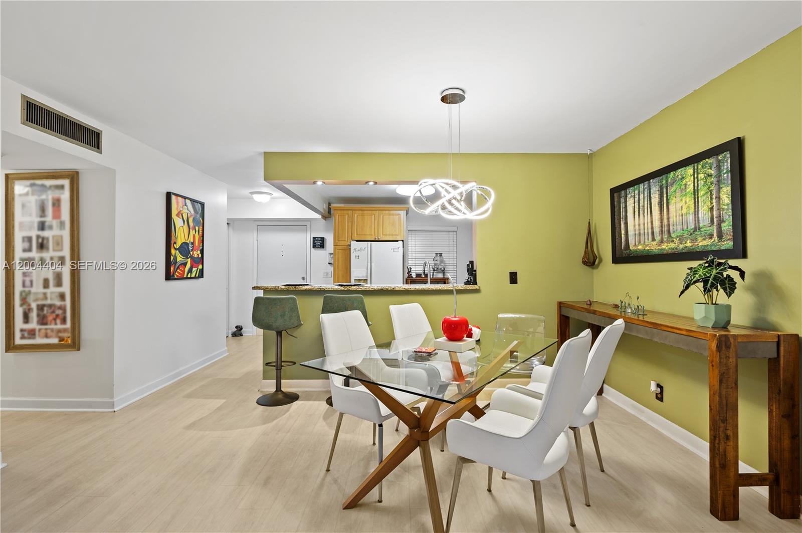 MEADOWBROOK LAKES CONDO - Residential