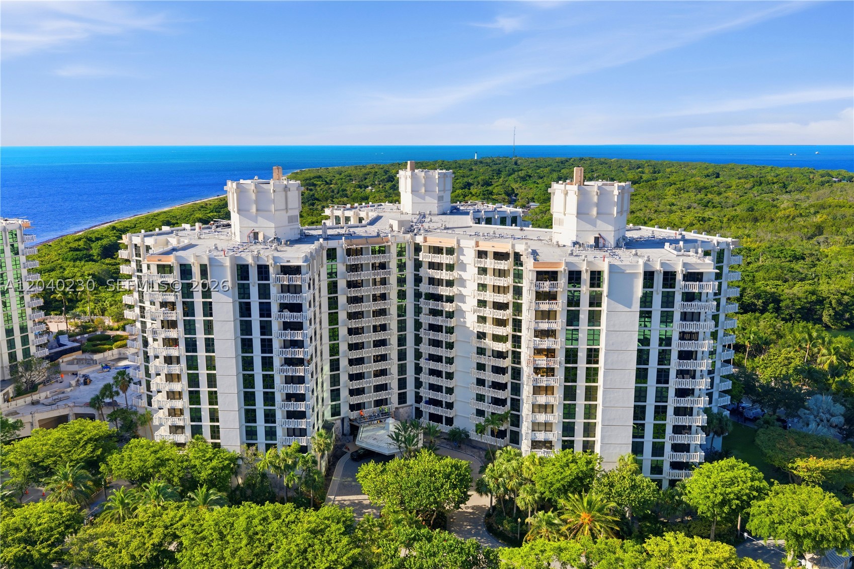 TOWERS OF KEY BISCAYNE CO - Residential