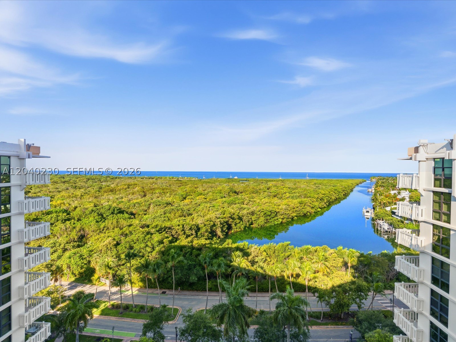 TOWERS OF KEY BISCAYNE CO - Residential