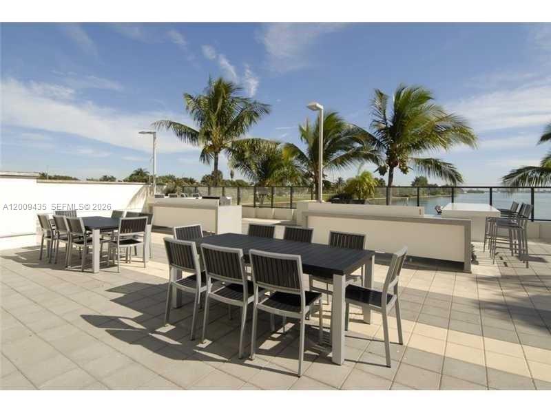 CHARTER CLUB CONDO - Residential