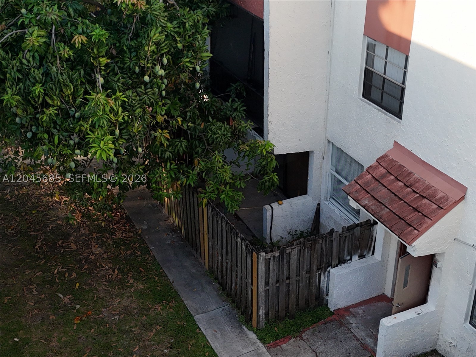 TREE GARDEN CONDO - Residential