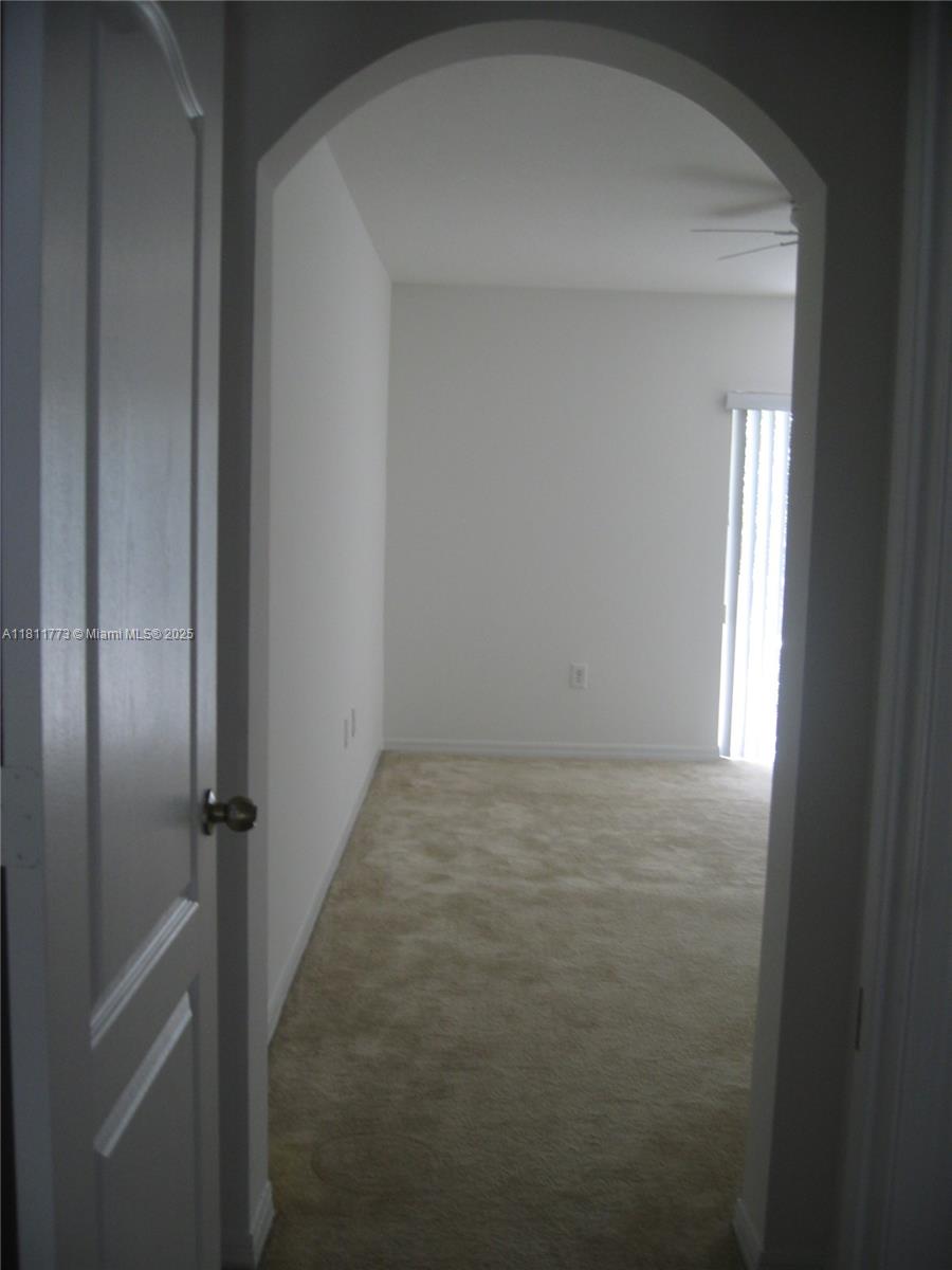 MELROSE POINT CONDO - Residential Lease