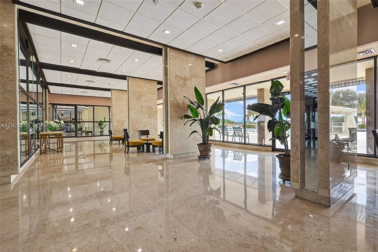 ARLEN HOUSE CONDO - Residential