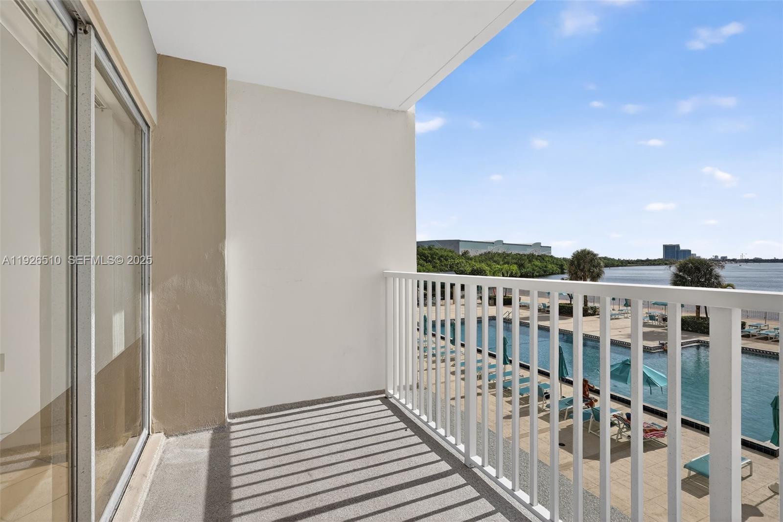 ARLEN HOUSE CONDO - Residential