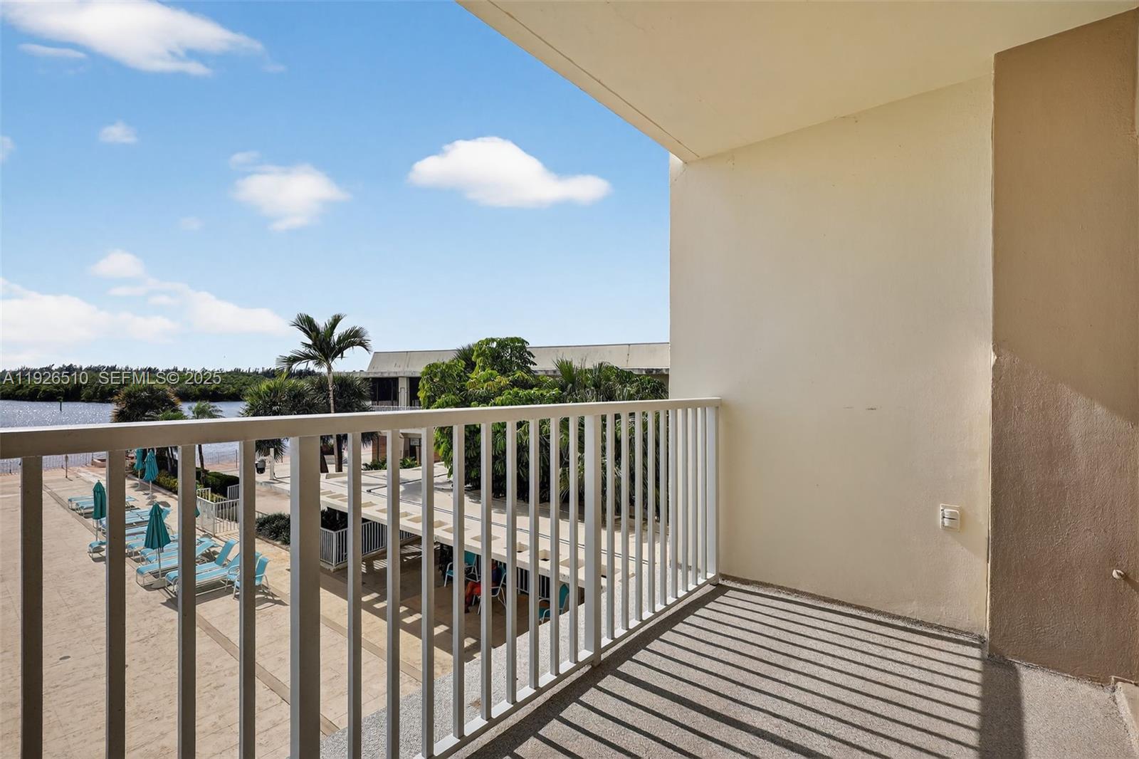 ARLEN HOUSE CONDO - Residential