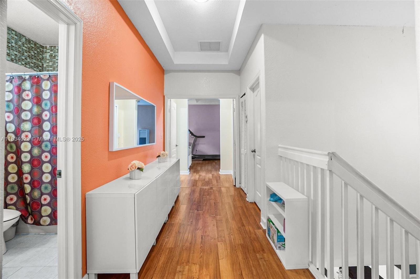 GRAND LAKES PHASE I - Residential Lease