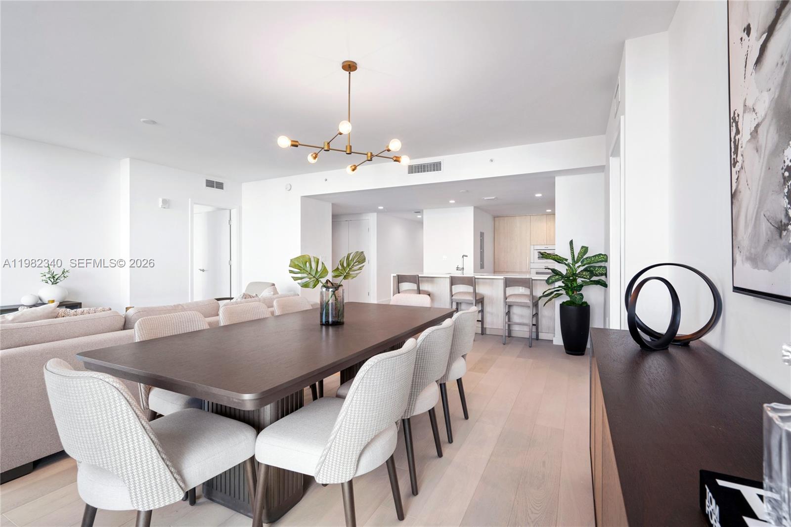 BAY HARBOR ISLAND - Residential