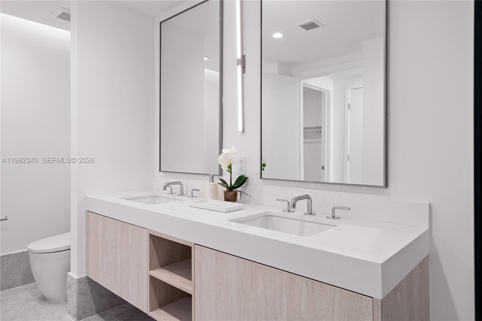 BAY HARBOR ISLAND - Residential