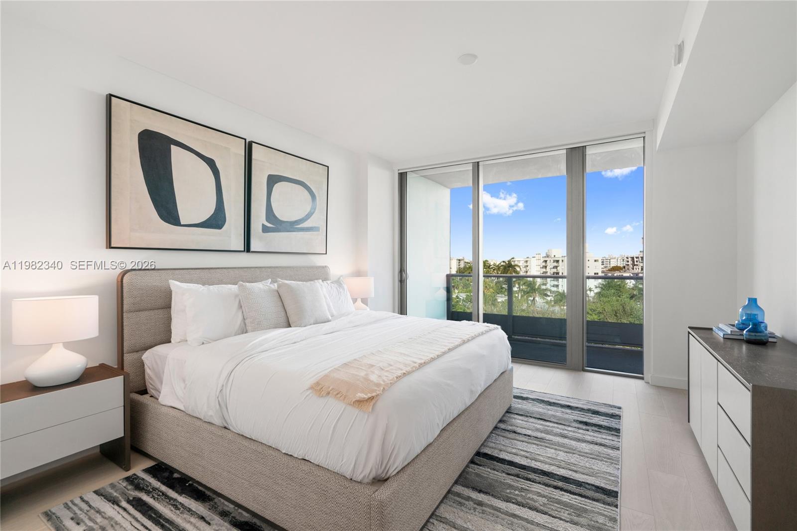 BAY HARBOR ISLAND - Residential