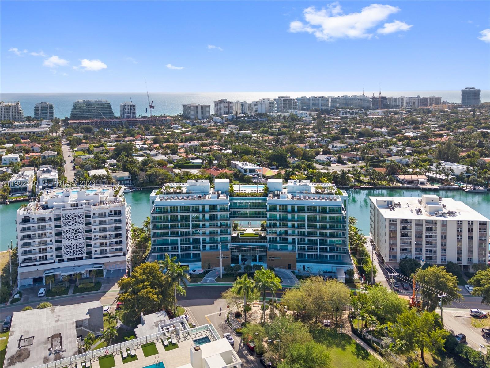 BAY HARBOR ISLAND - Residential