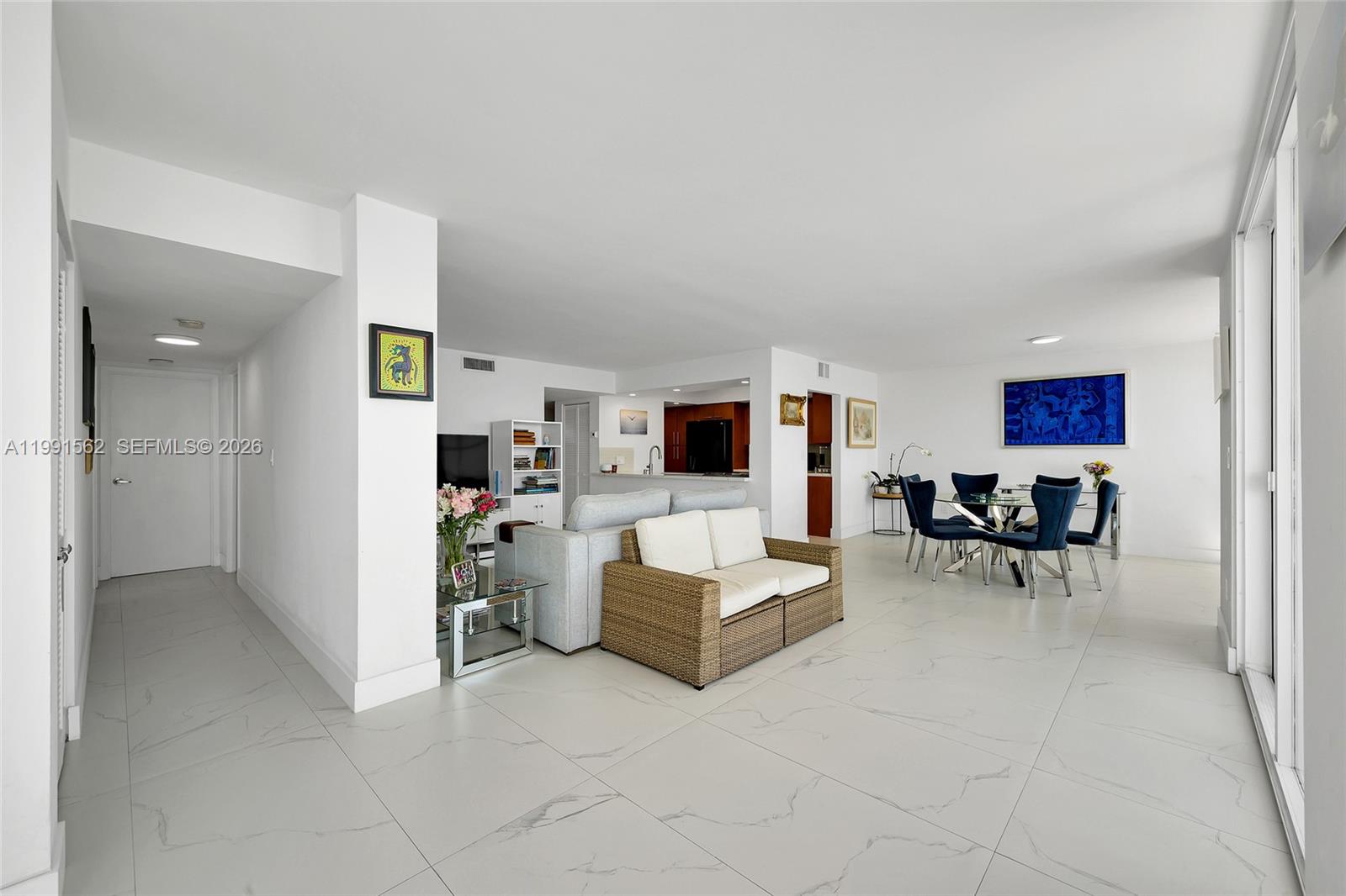 BAYSHORE PLACE CONDO - Residential