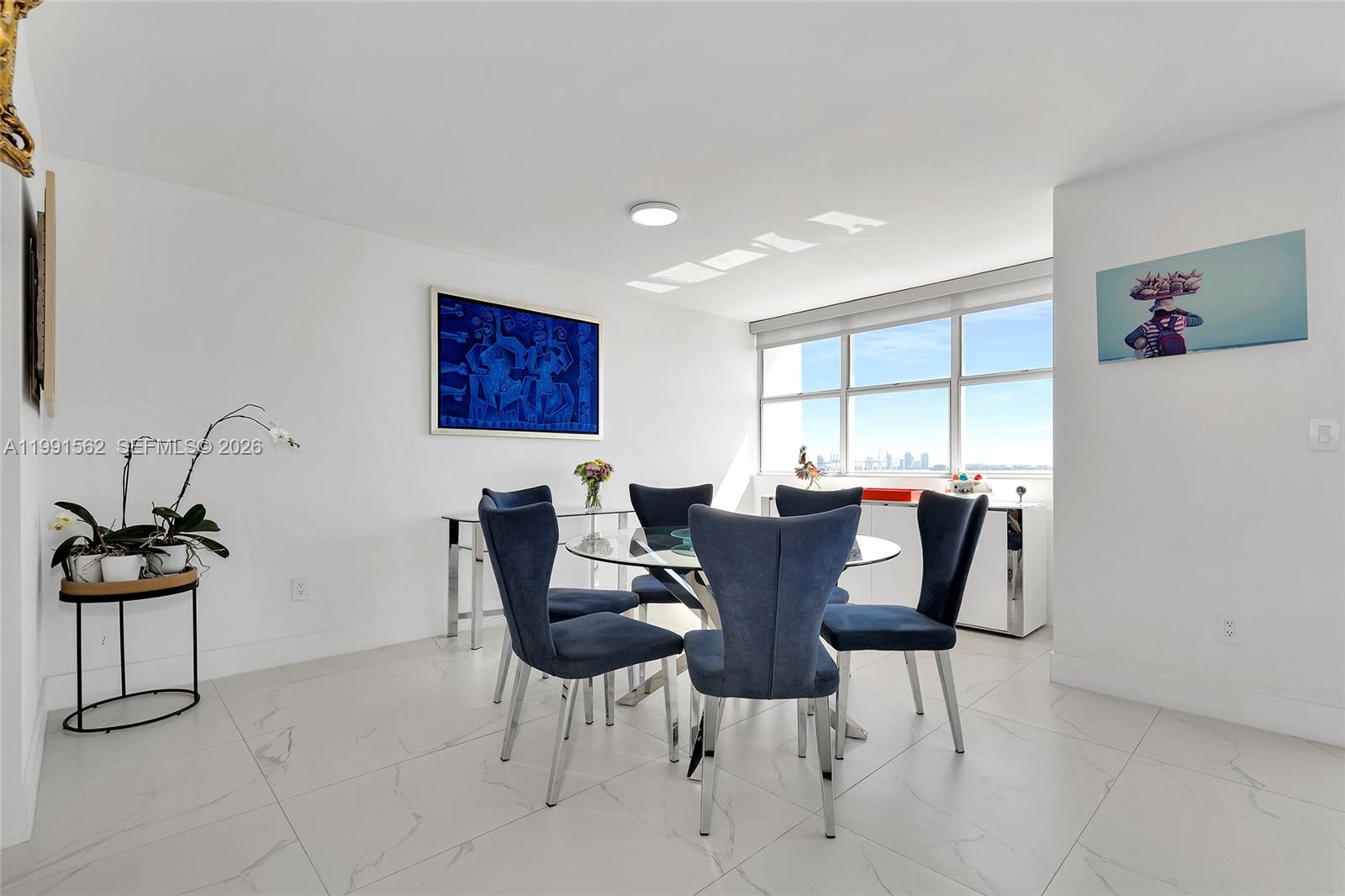 BAYSHORE PLACE CONDO - Residential