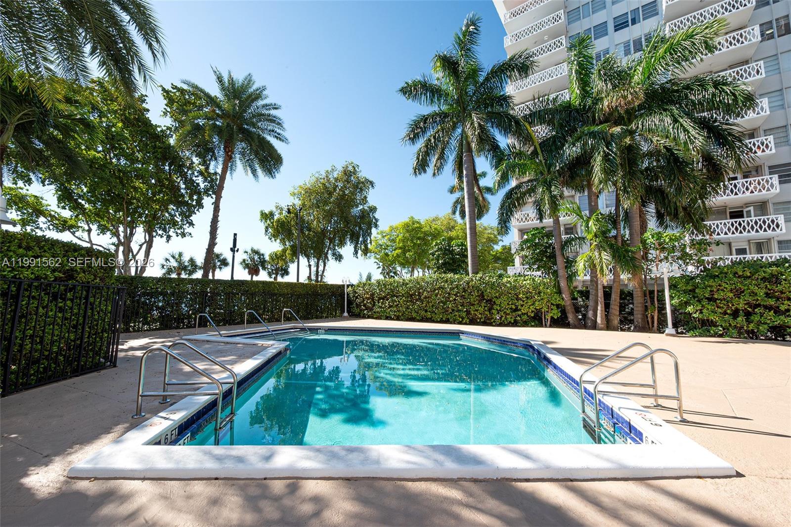 BAYSHORE PLACE CONDO - Residential