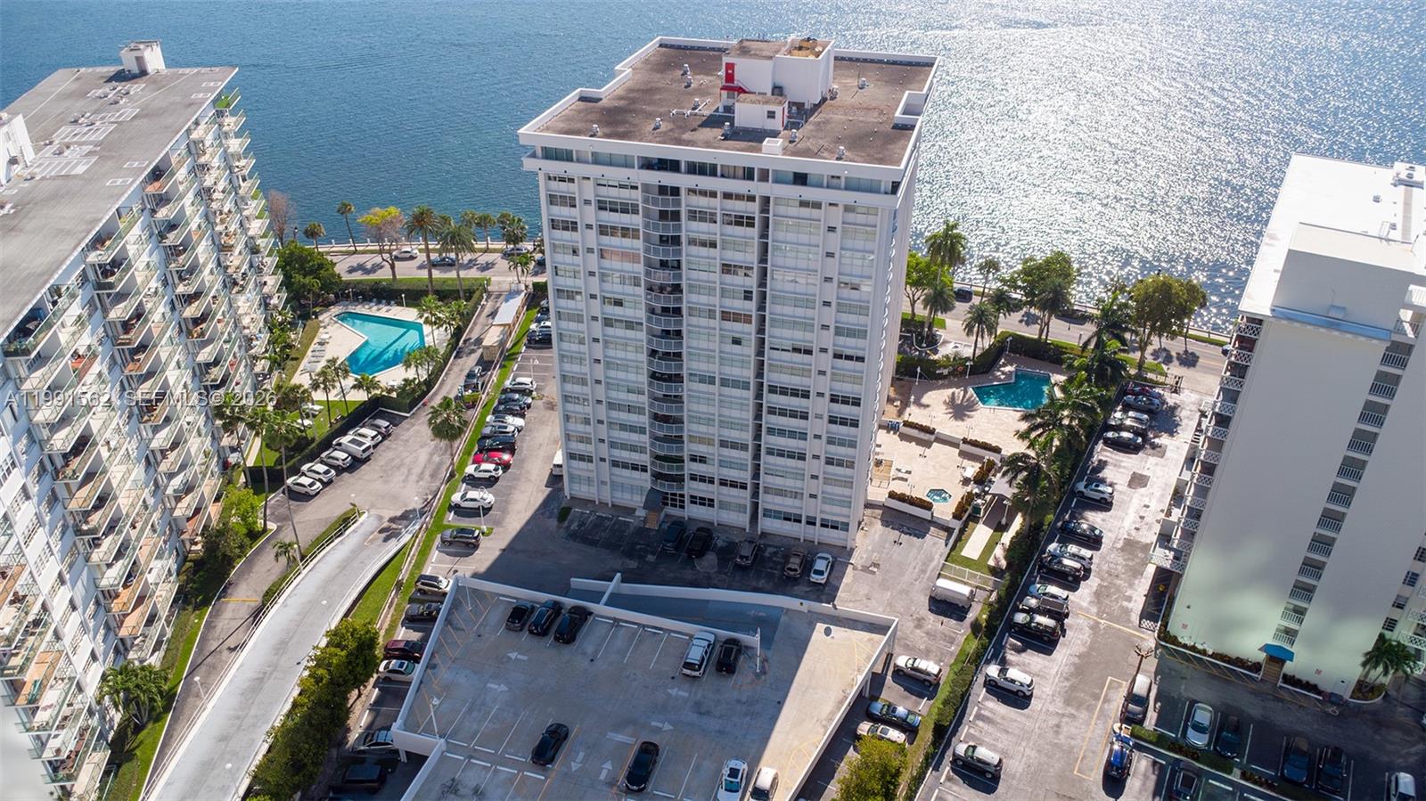 BAYSHORE PLACE CONDO - Residential