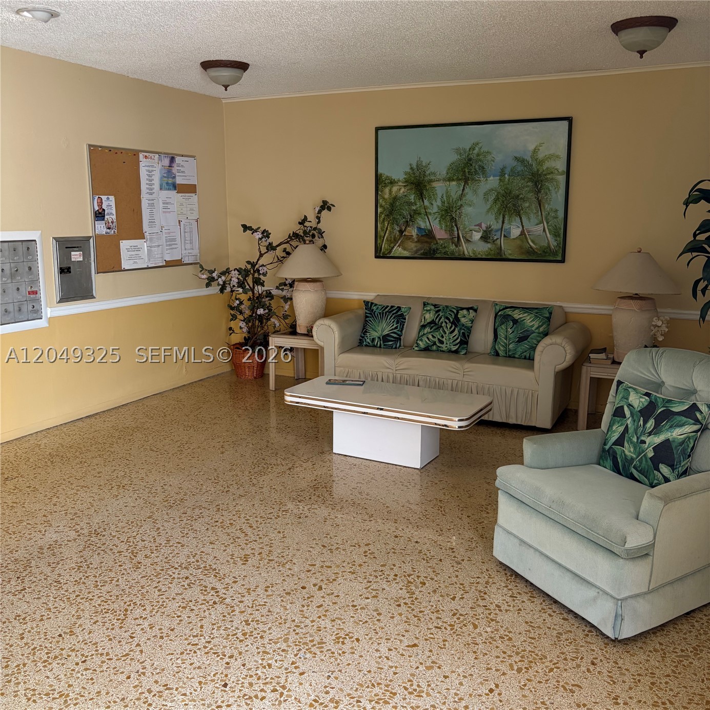 TOPAZ SOUTH CONDO - Residential