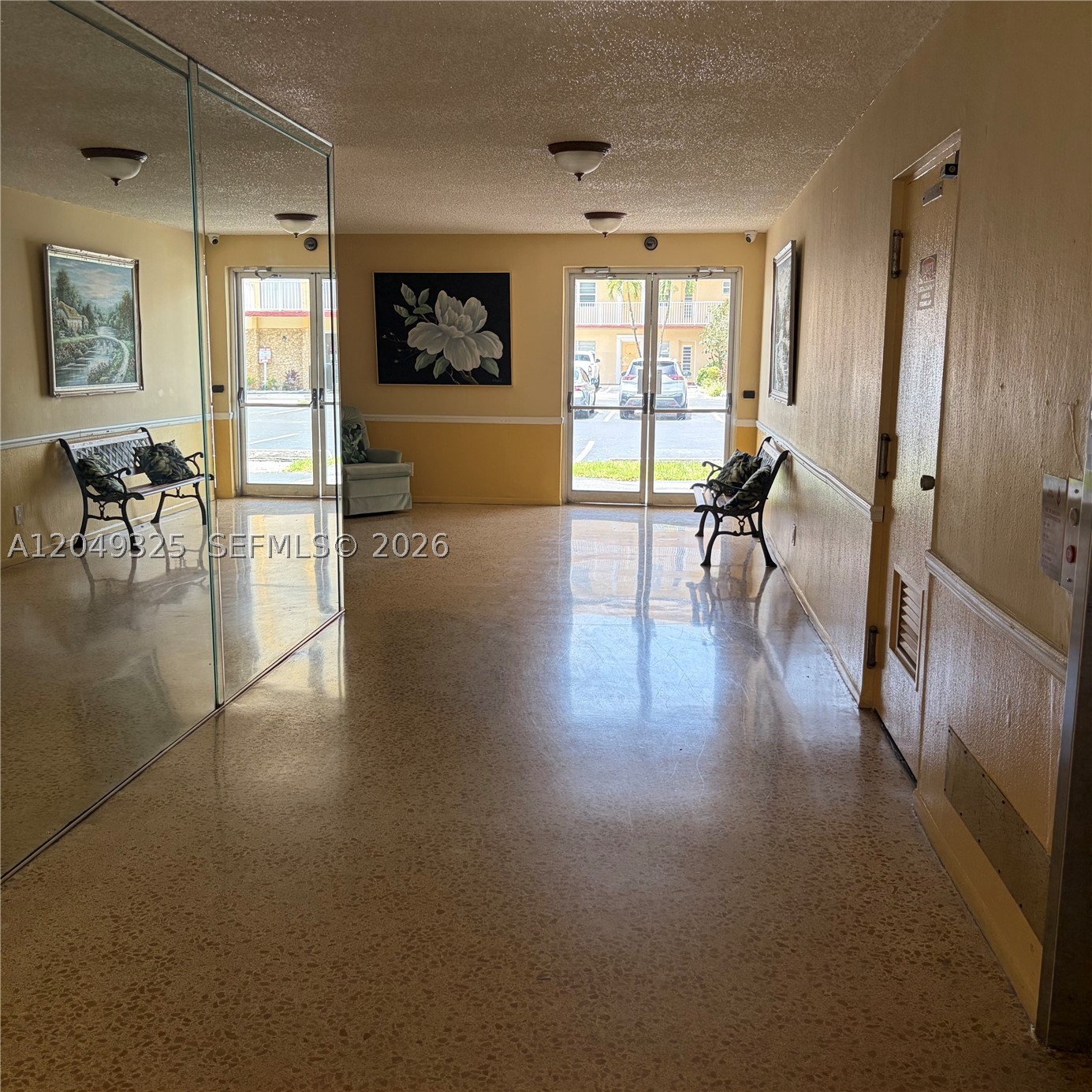 TOPAZ SOUTH CONDO - Residential