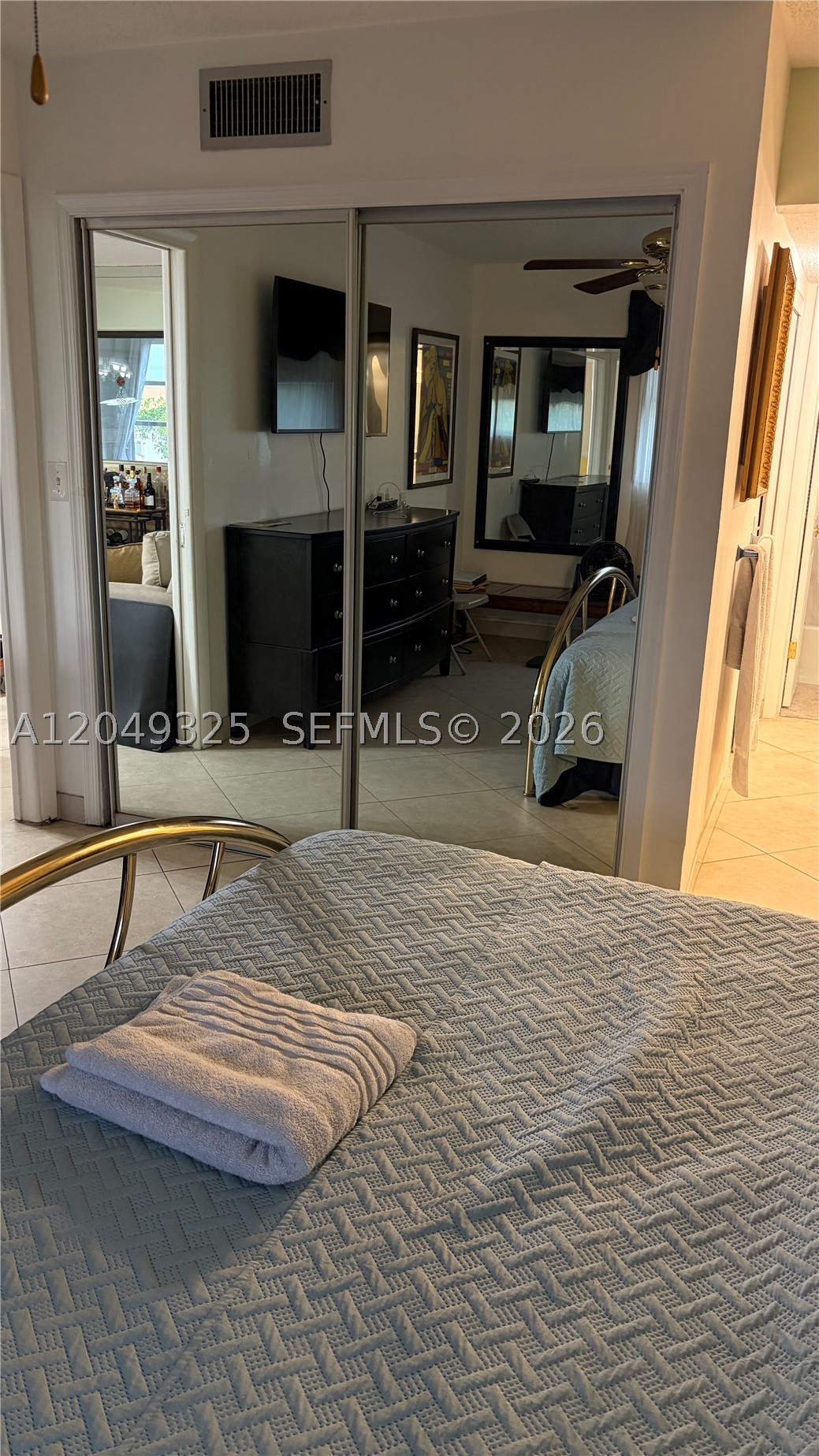 TOPAZ SOUTH CONDO - Residential