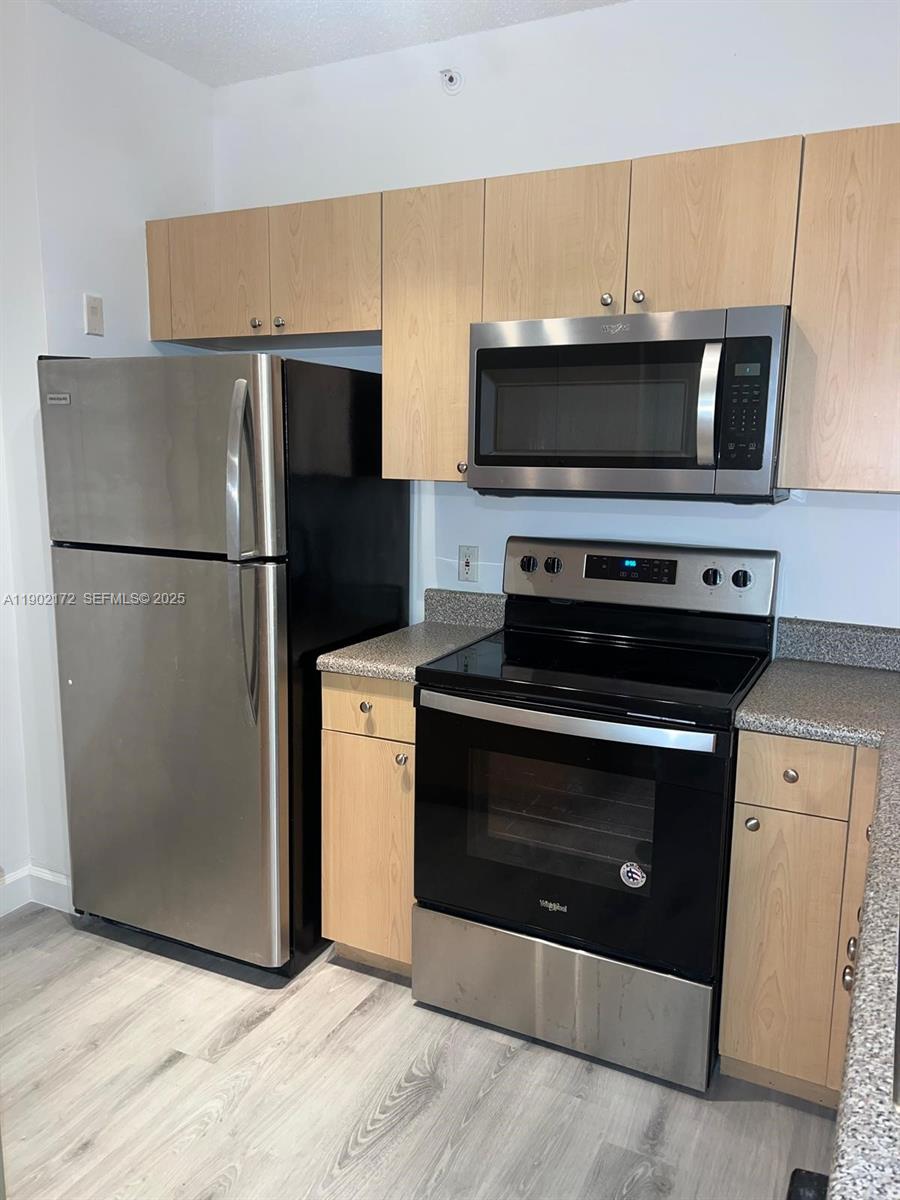 EL-AD NOB HILL CONDO - Residential