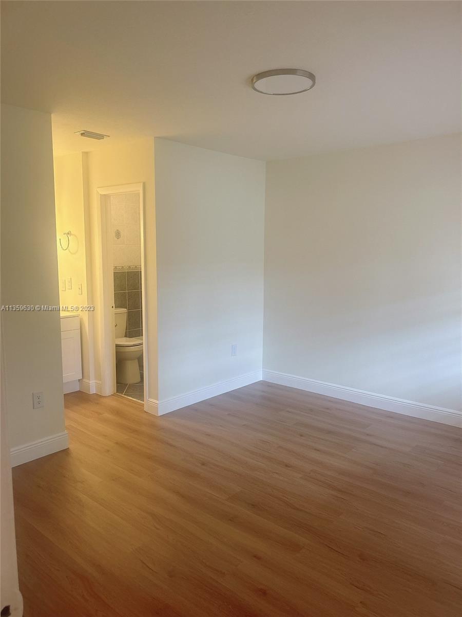 THE FOUNTAINS II CONDO - Residential Lease