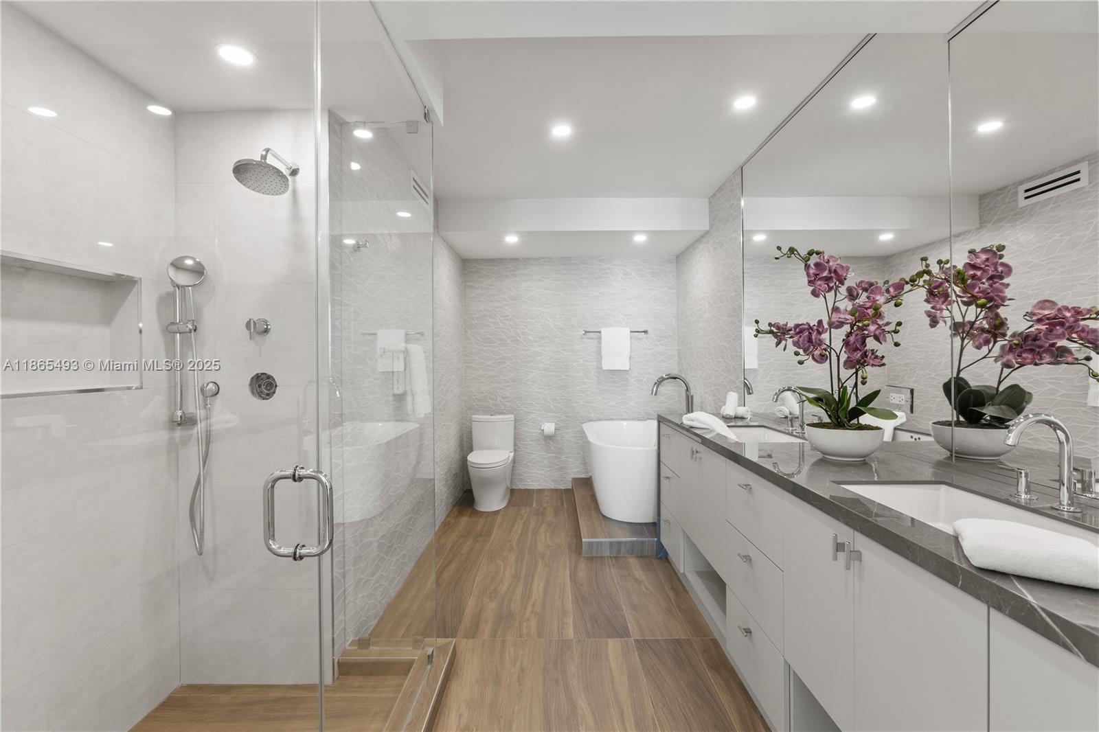 1500 OCEAN DRIVE CONDO - Residential