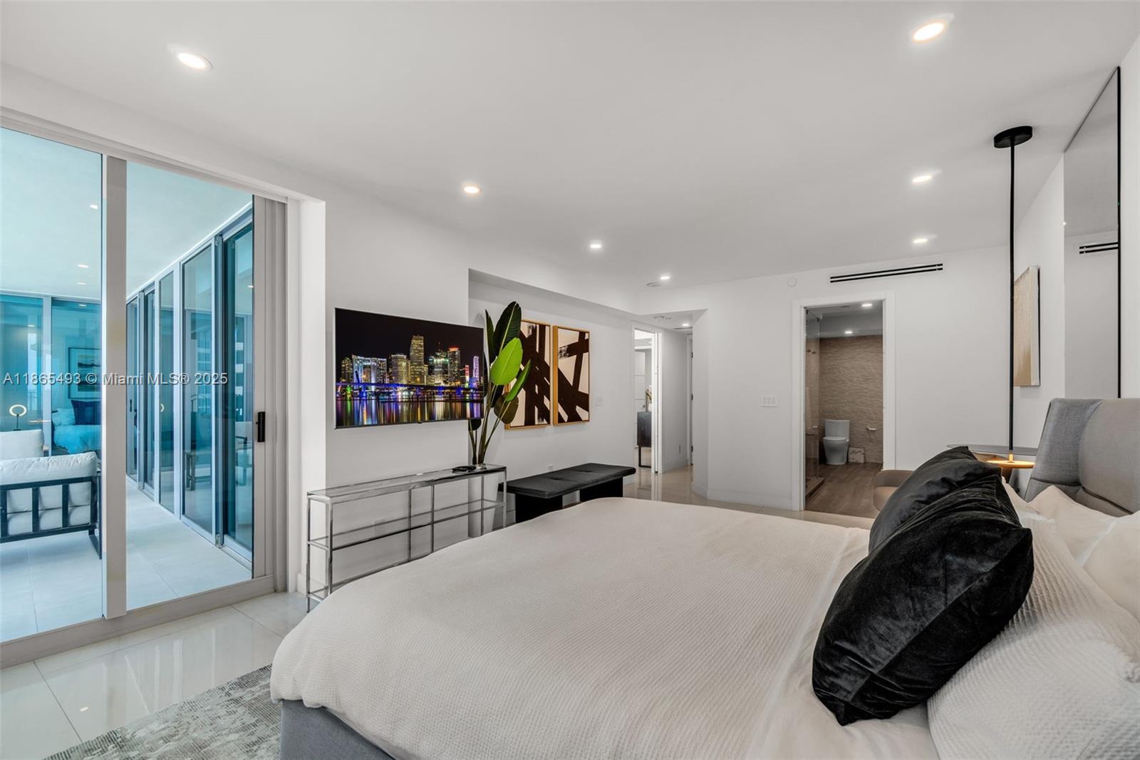 1500 OCEAN DRIVE CONDO - Residential