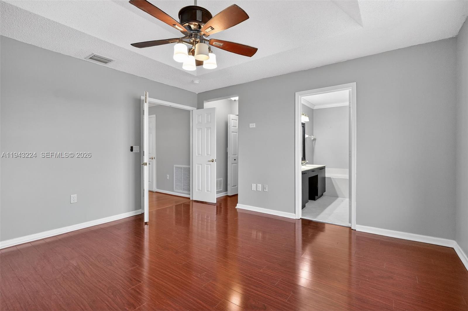 RIVIERA ISLES IV - Residential