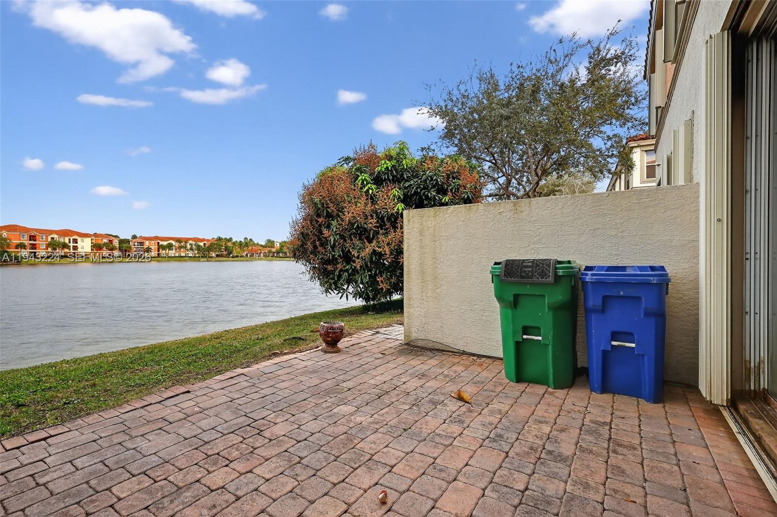 RIVIERA ISLES IV - Residential