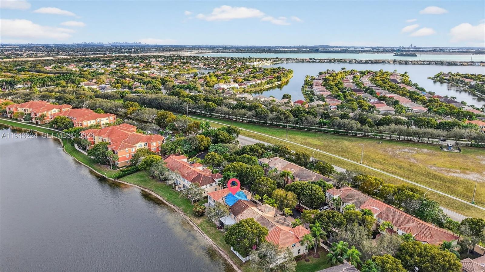 RIVIERA ISLES IV - Residential