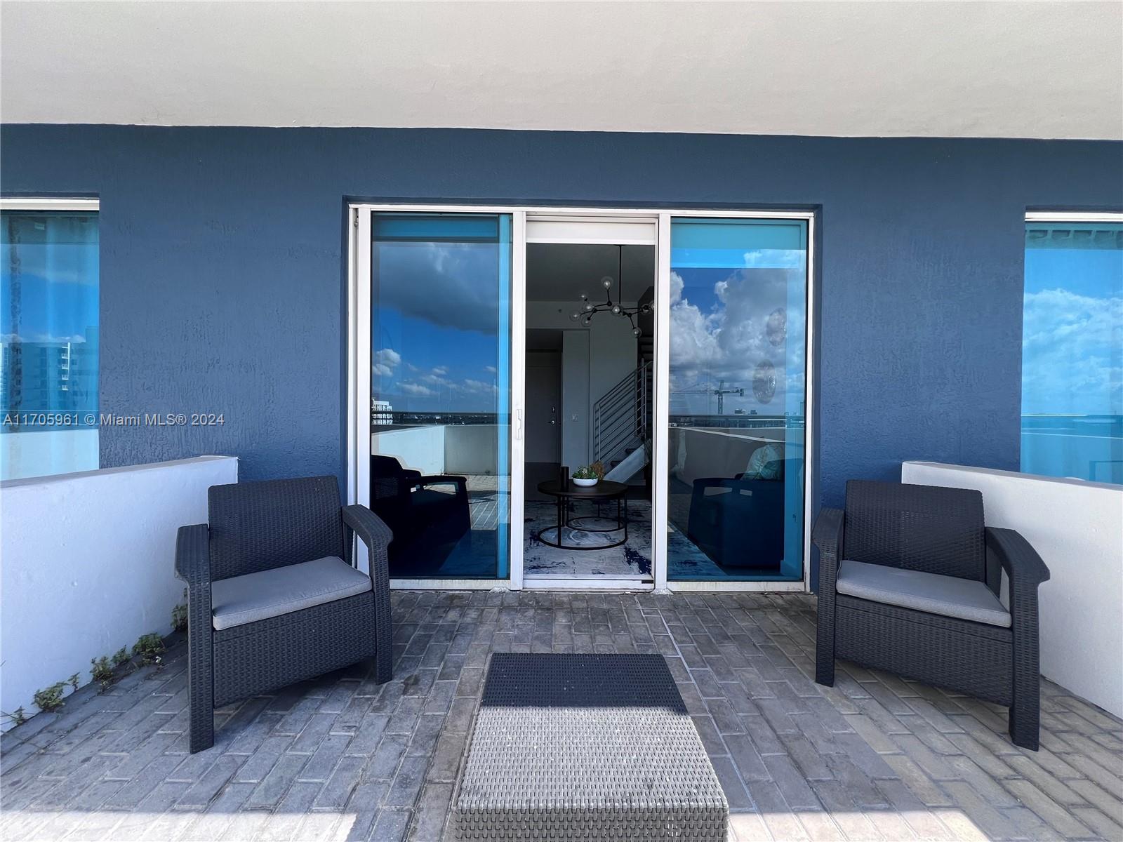 INFINITY AT BRICKELL COND - Residential Lease