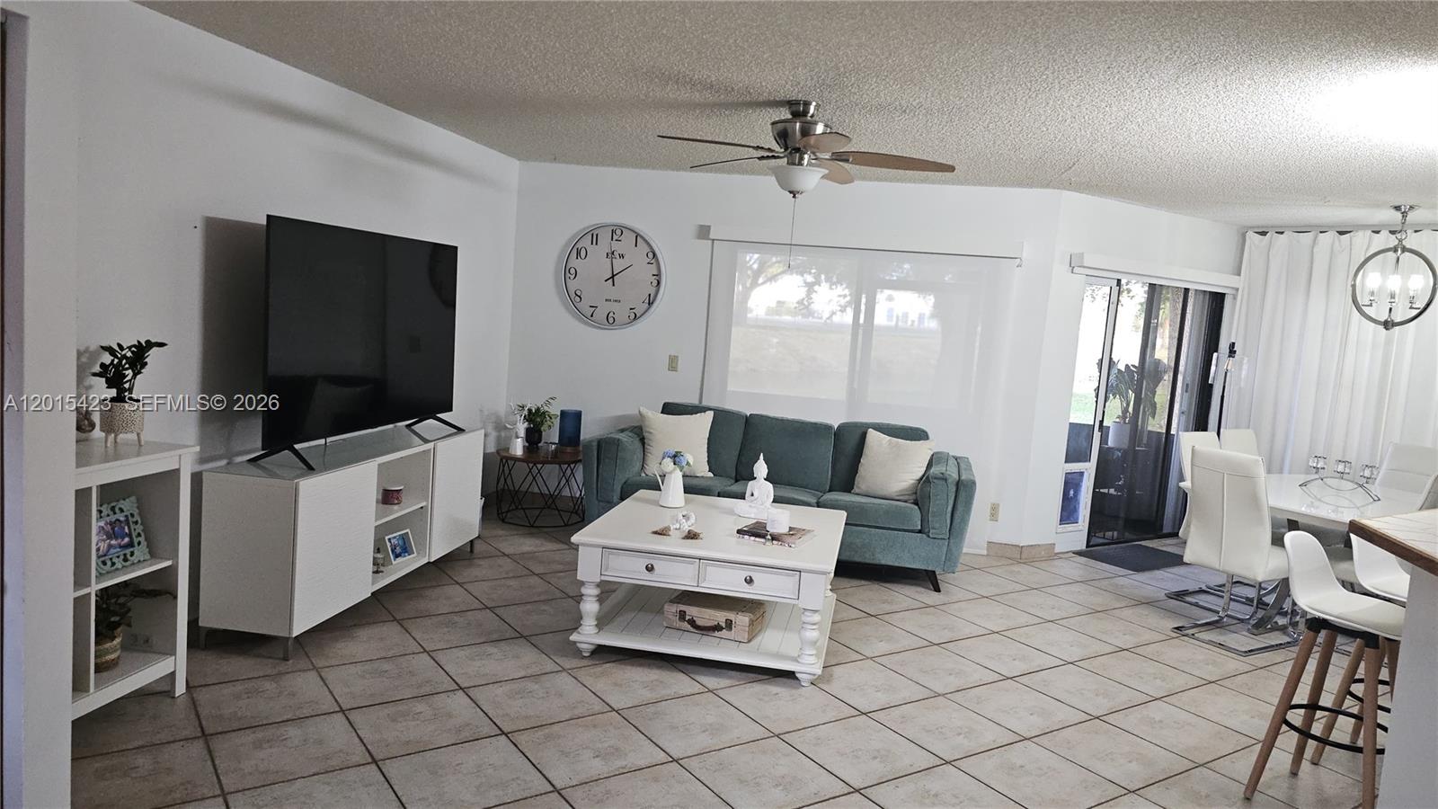 LAKEVIEW COURTS AT JACARA - Residential