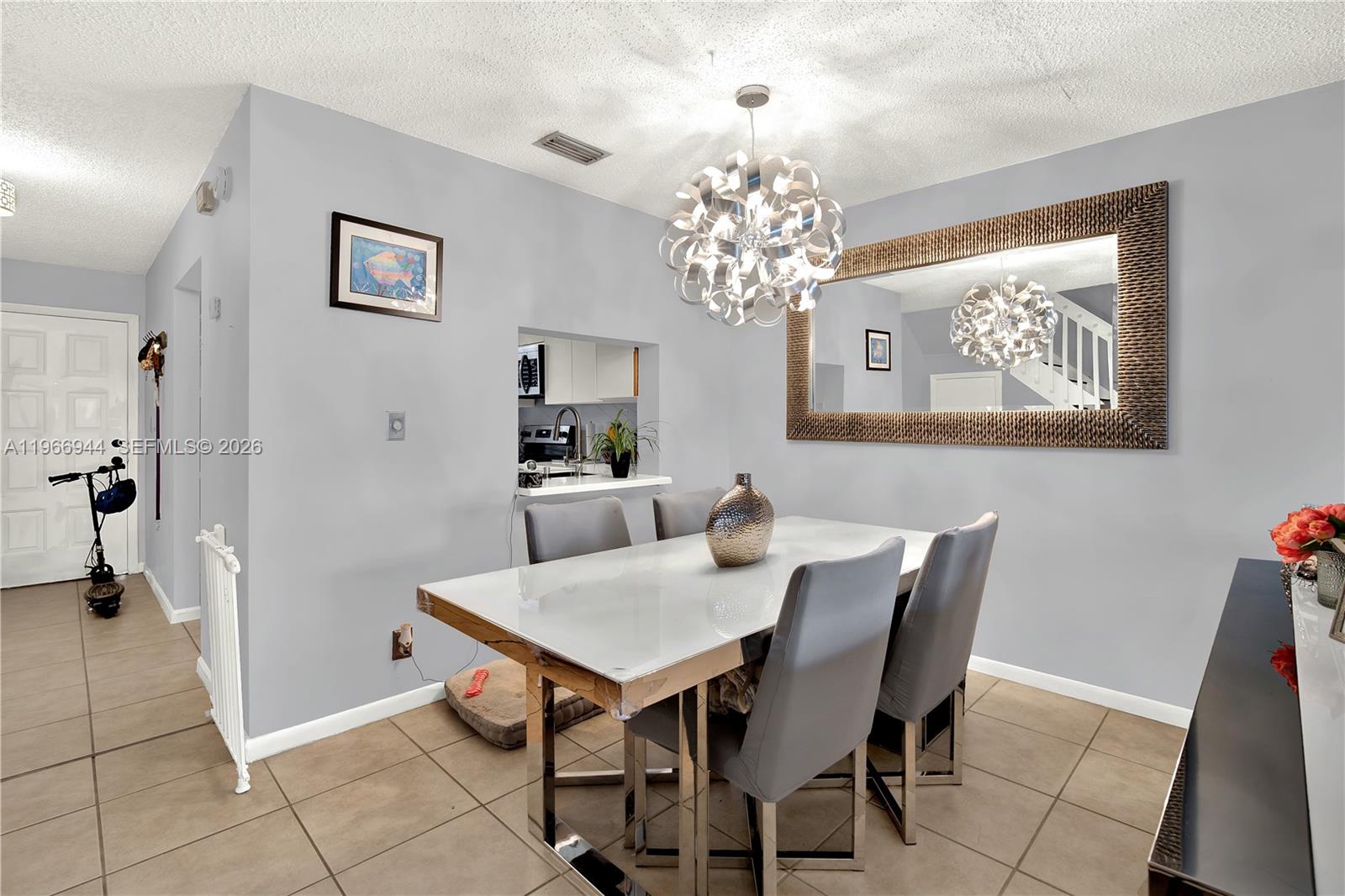 GOLDEN RAINTREE IV-B COND - Residential