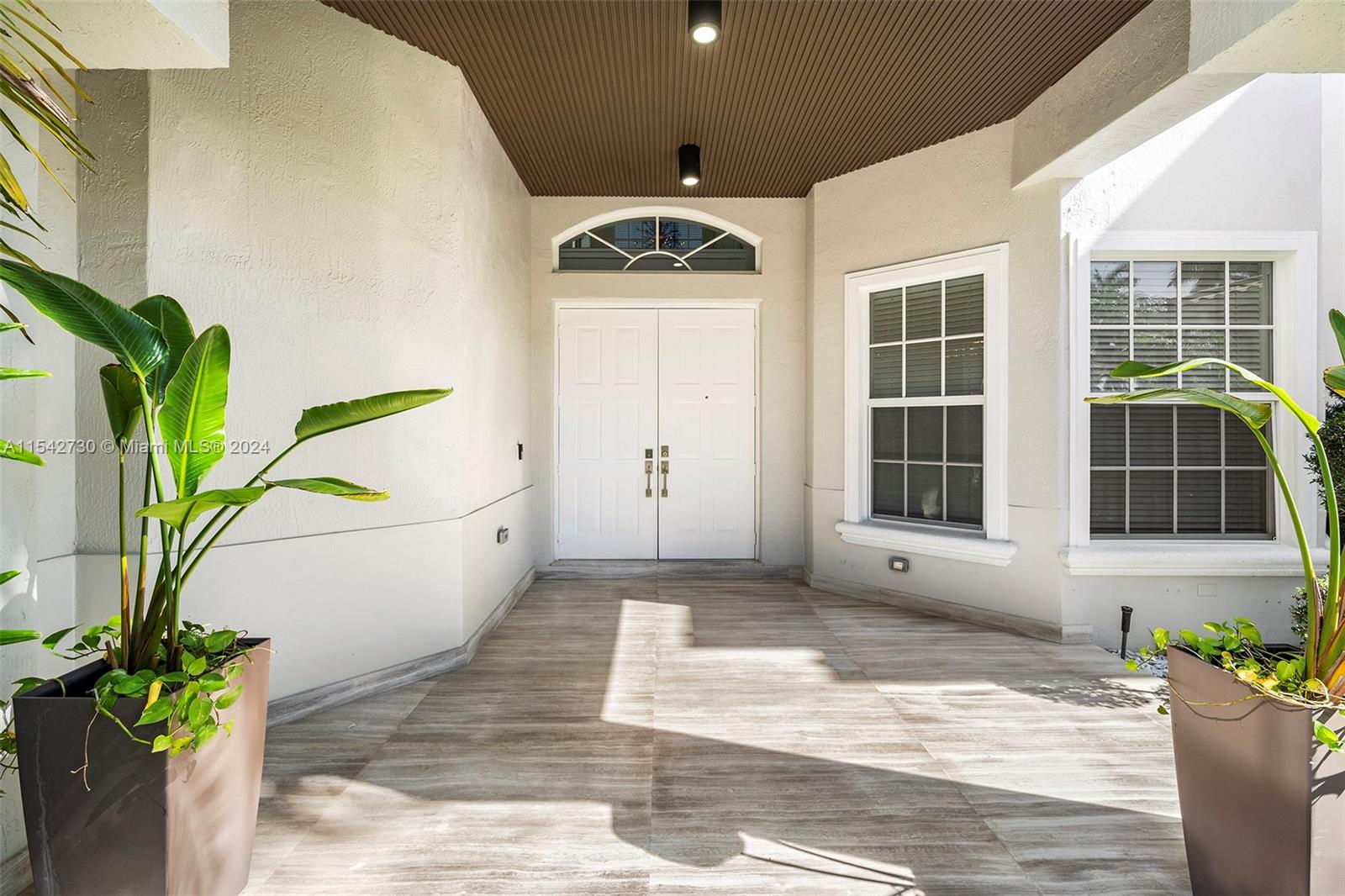 HARBOR ISLANDS - Residential