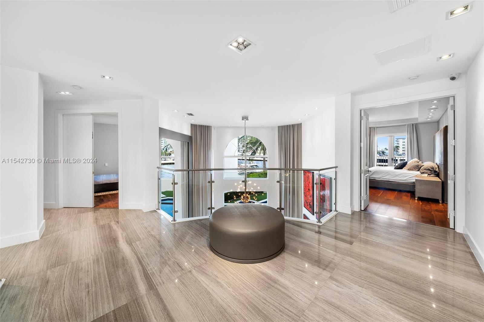 HARBOR ISLANDS - Residential