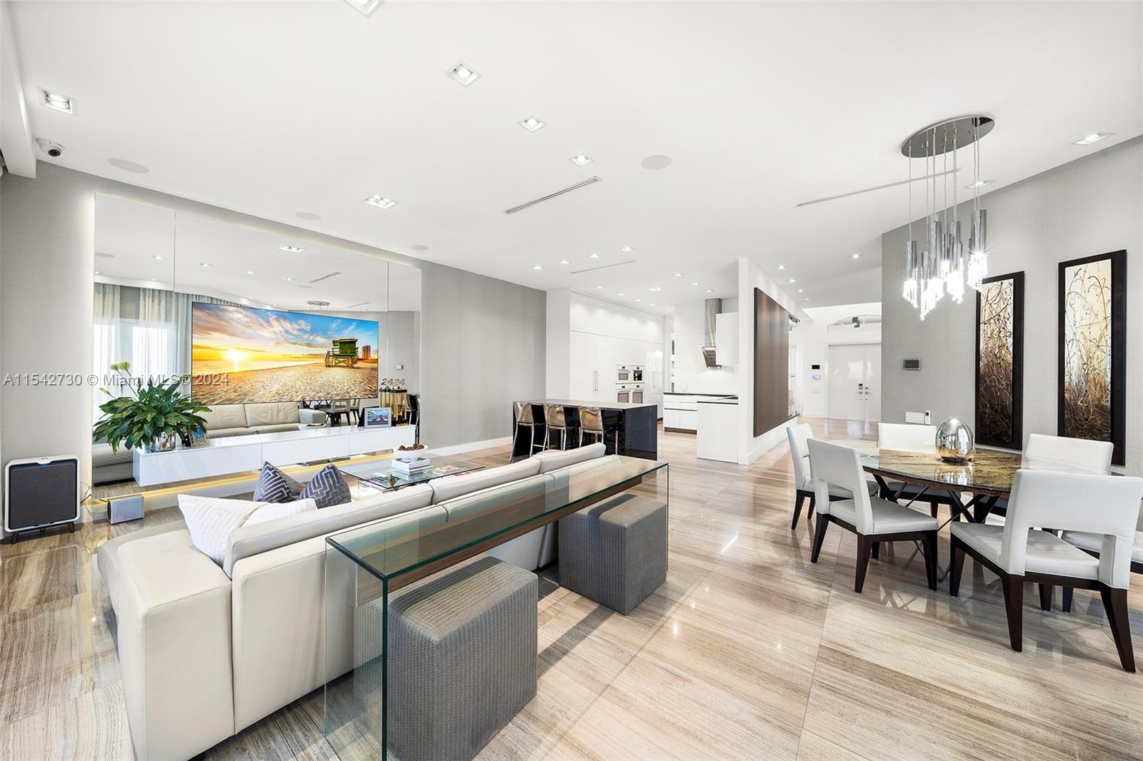 HARBOR ISLANDS - Residential