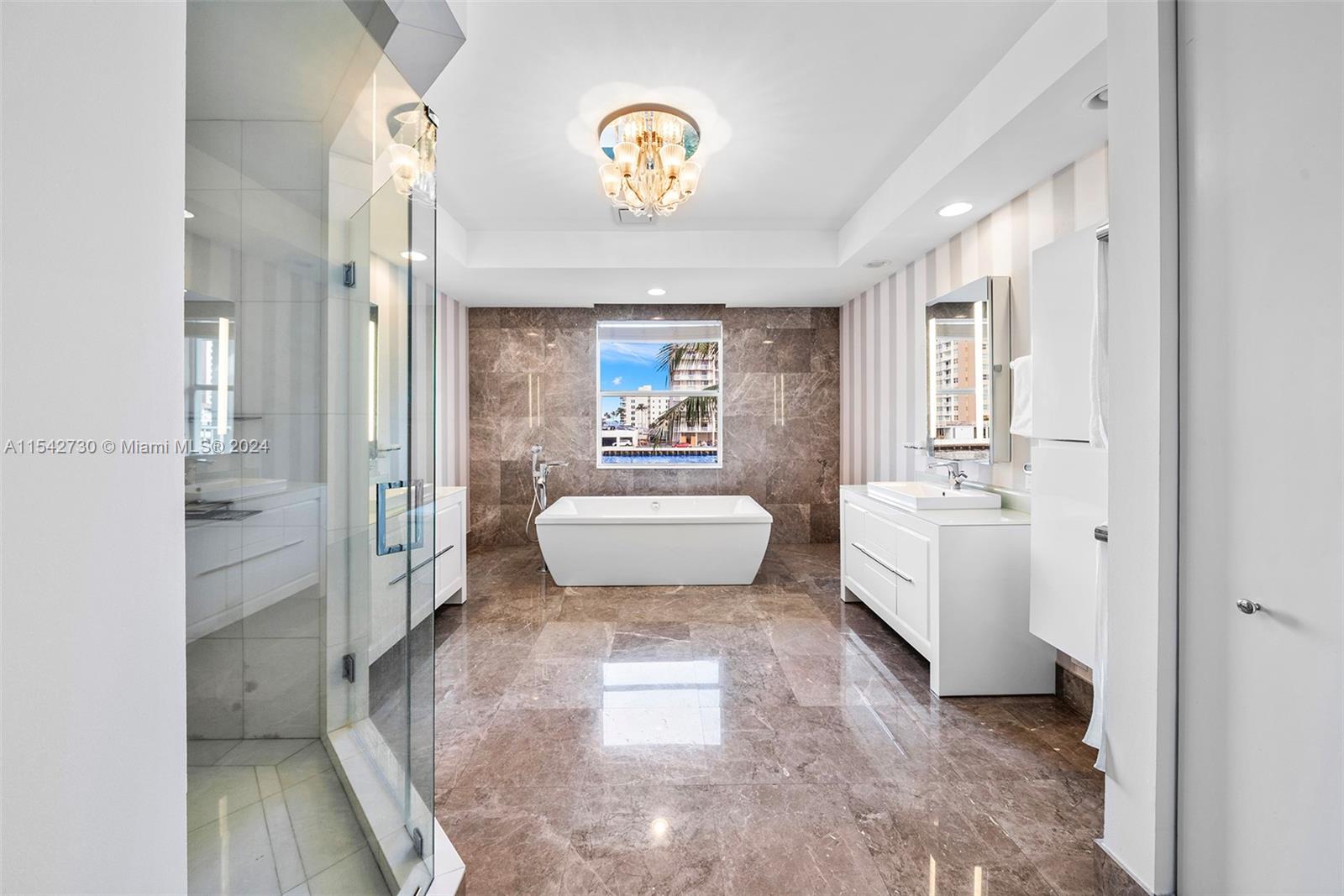 HARBOR ISLANDS - Residential