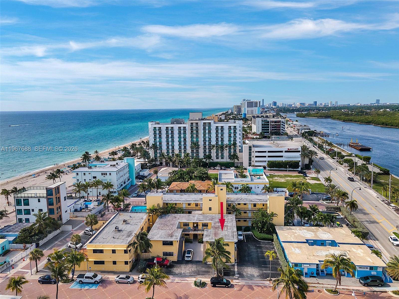 BEACH TERRACE RESORT COND - Residential