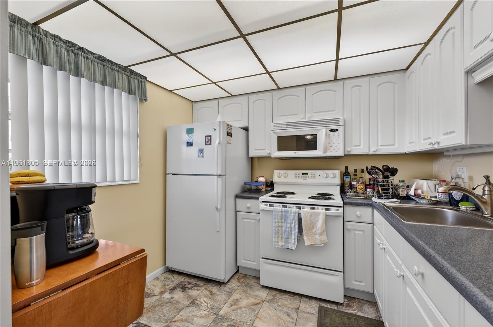 LAUDERDALE OAKS CONDO 4 - Residential