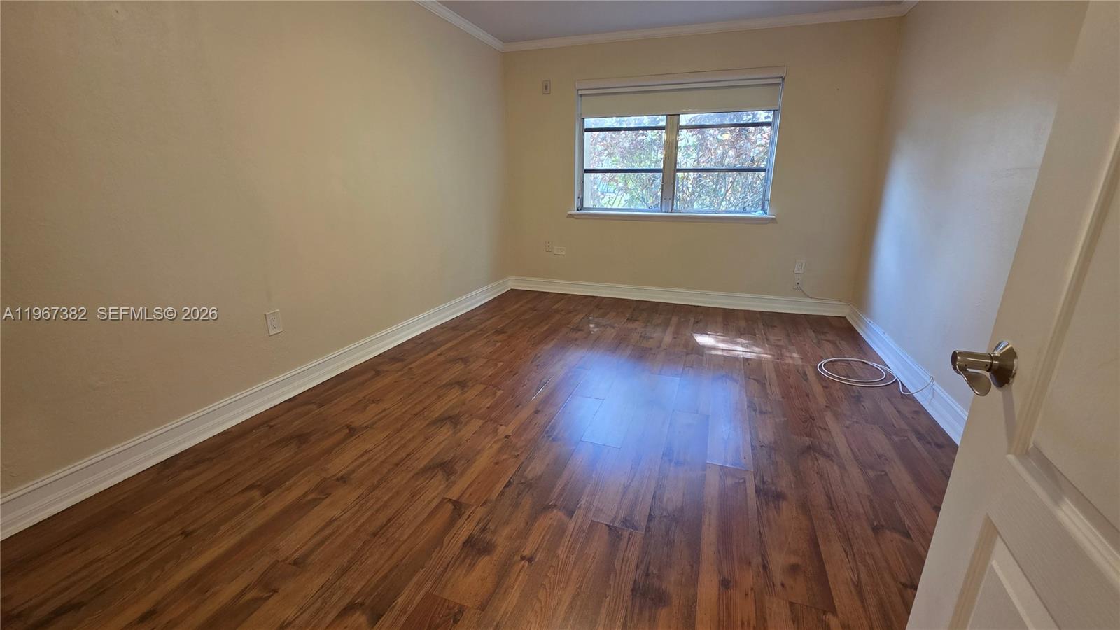 LAKEWOOD VILLAS CONDO - Residential