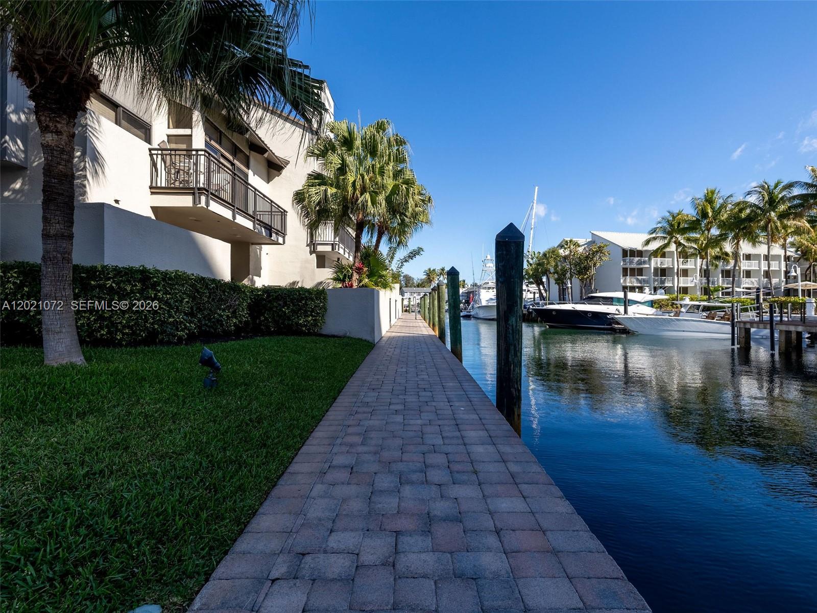 PORTSIDE YACHT CLUB CONDO - Residential