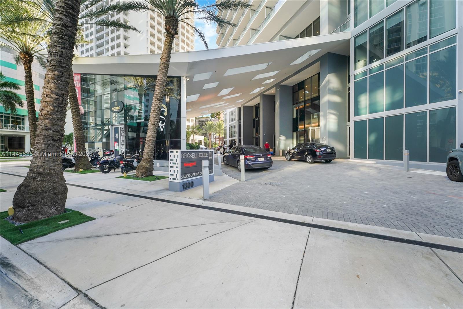 BRICKELLHOUSE CONDO - Residential