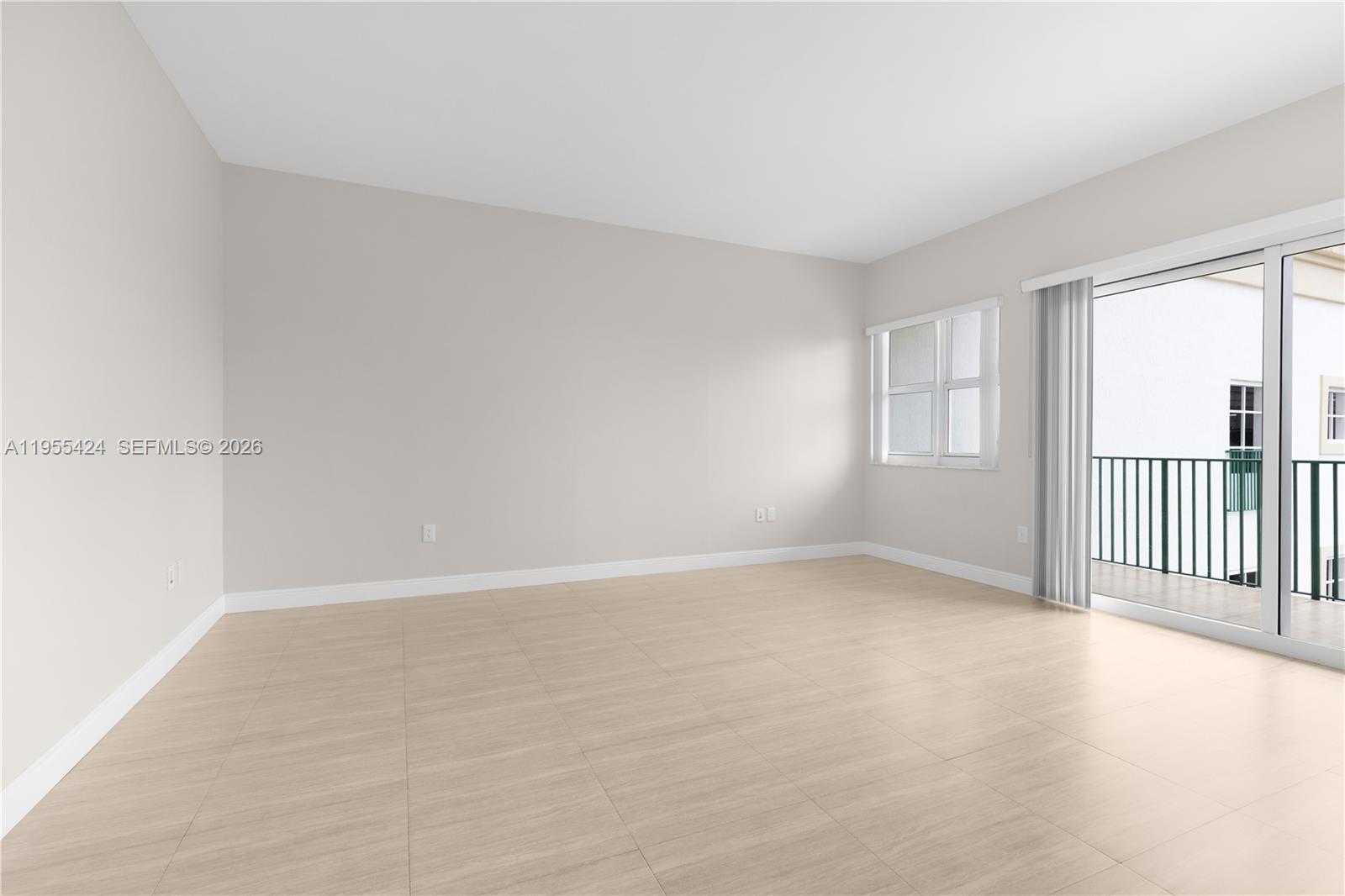 TURNBERRY VLG NO TOWER CO - Residential