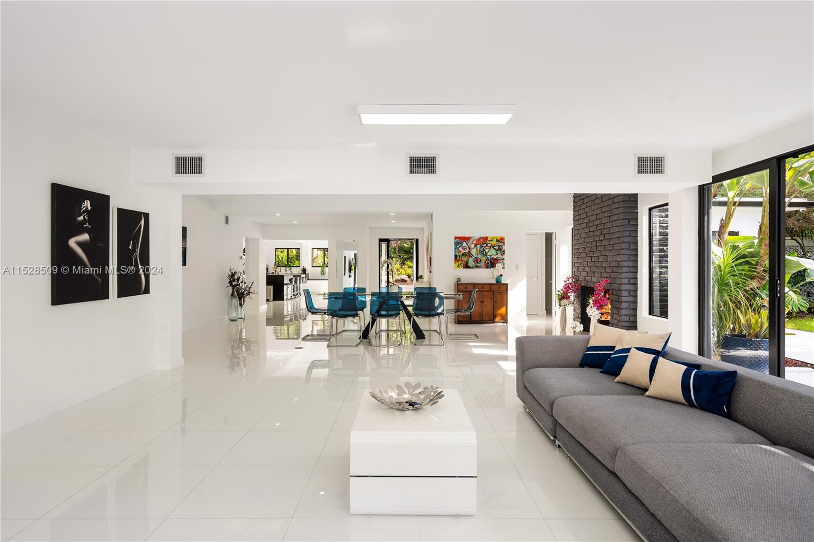 SHERWOOD FOREST - Residential Lease