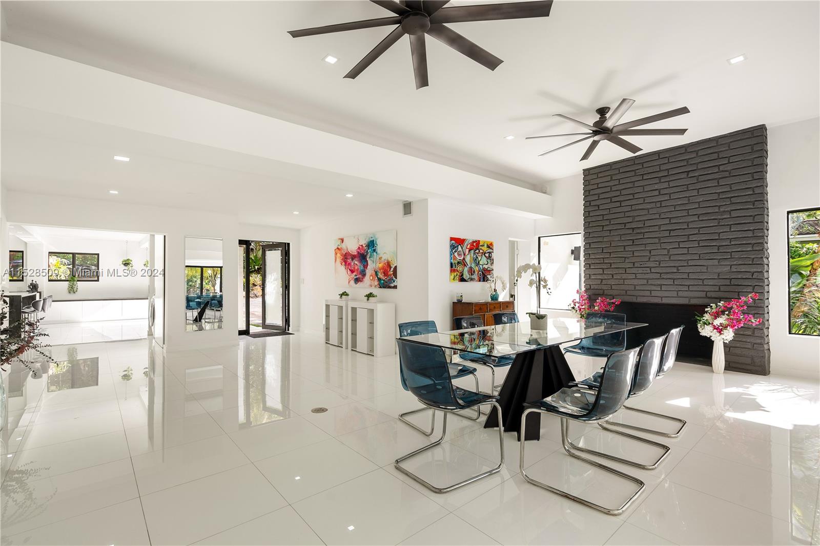 SHERWOOD FOREST - Residential Lease