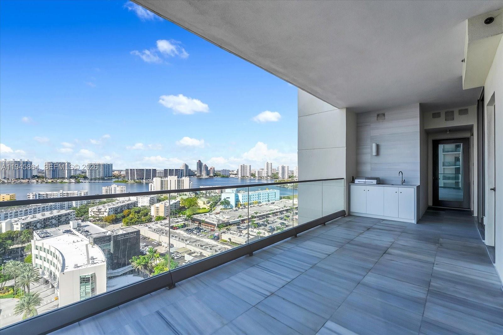 NORTH BISCAYNE BEACH AMEN - Residential